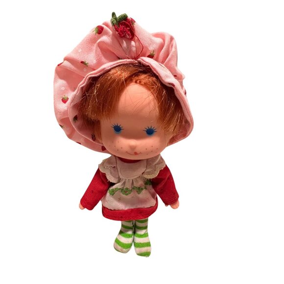 Vintage 1980s American Greetings Strawberry Shortcake Doll with Removable Bonnet - Picture 1 of 7